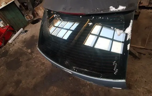 Ford Focus Tailgate/trunk/boot lid