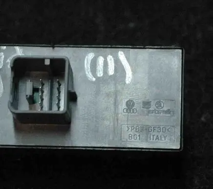 Skoda Octavia Mk2 (1Z) Electric window control switch 1Z0959858B