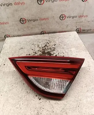 Chrysler 200 Tailgate rear/tail lights