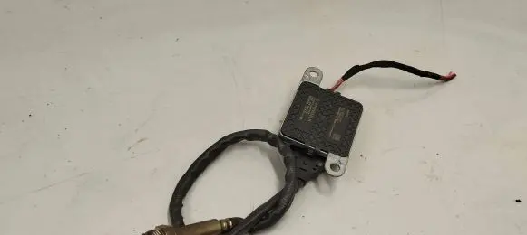 Mercedes-Benz GLE W167 Lambda probe sensor A0009050914