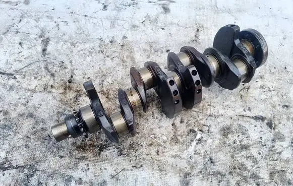 Peugeot 206 Crankshaft 