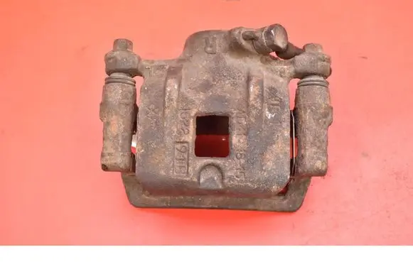 Opel Frontera B Rear brake caliper