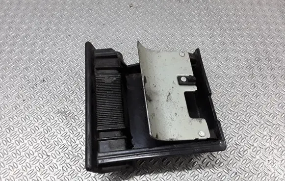 Opel Monterey Car ashtray