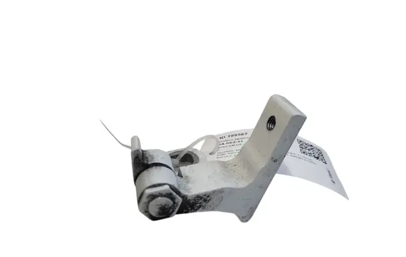 Volvo V40 Rear door lower hinge