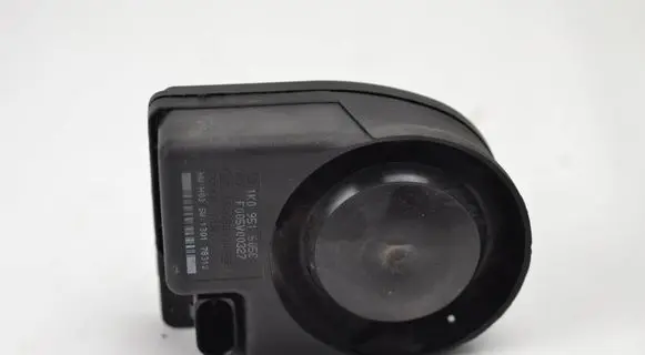 Audi A6 S6 C6 4F Alarm system siren 1K0951605C 130178312