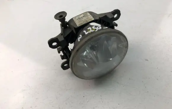 Renault Megane III Front fog light 261500097R