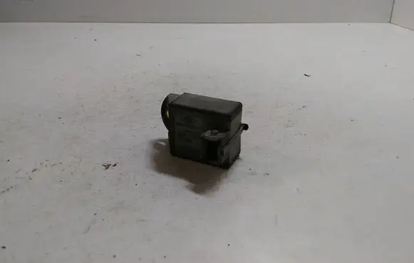Ford Mondeo Mk III Ignition amplifier control unit 93AB12A019AB