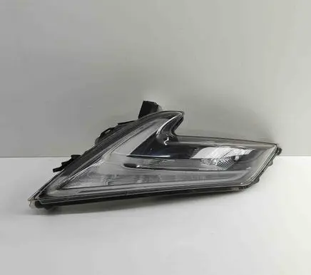 Nissan Juke I F15 Headlight/headlamp 26120BV80C