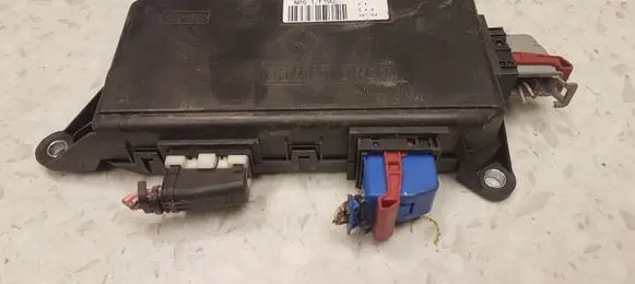Fiat Stilo Door control unit/module 51711366