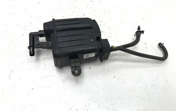 Active carbon filter fuel vapour canister