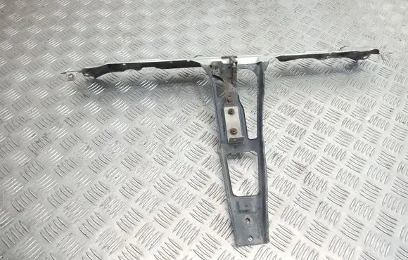 Top upper radiator support slam panel