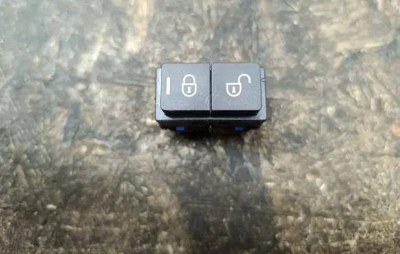 Land Rover Range Rover Sport L494 Central locking switch button CPLA14017AD