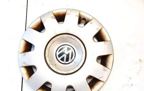 Skoda Octavia Mk2 (1Z) R15 wheel hub/cap/trim 3B0601147