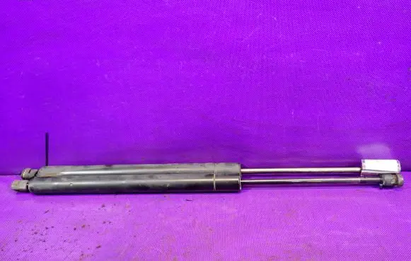 Seat Alhambra (Mk1) Tailgate strut 7M0827550G