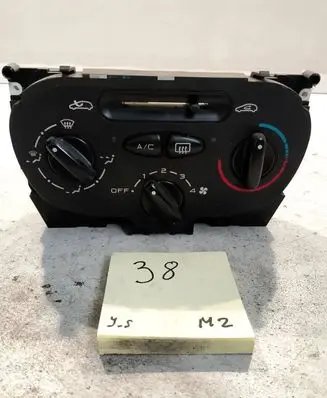 Peugeot 206 Climate control unit 9624675377