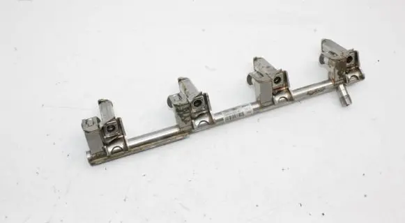Jaguar XJ X351 Fuel main line pipe DW939G802AD