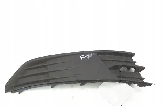 Skoda Fabia Mk3 (NJ) Front bumper lower grill 6V0807368