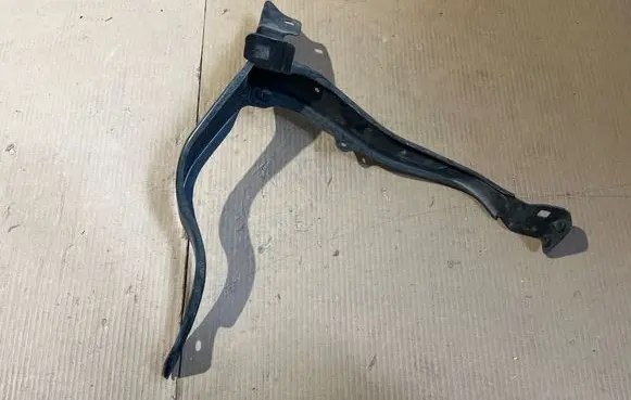 Mercedes-Benz E A207 Headlight/headlamp mounting bracket 212620029
