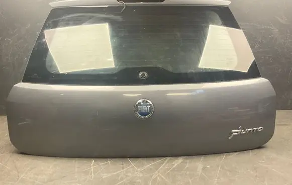 Fiat Punto (188) Tailgate/trunk/boot lid 43R00048