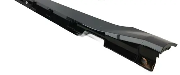 Foot area side trim