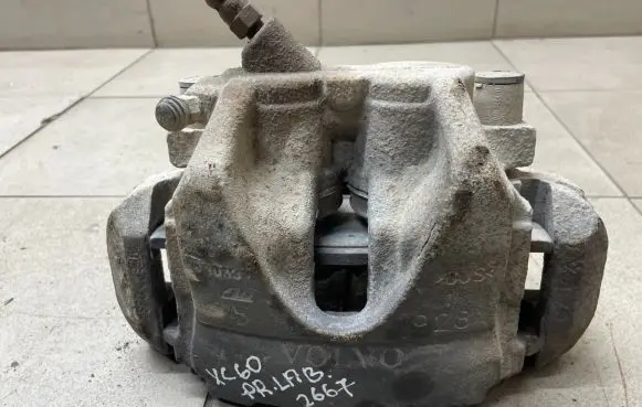 Volvo XC60 Front brake caliper