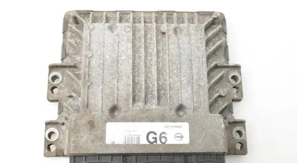 Nissan Juke I F15 Engine control unit/module 237101KB4A