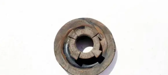 Nissan Note (E11) Front coil spring rubber mount 55034ax600