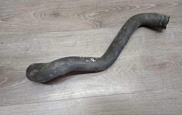 Volvo V50 Engine coolant pipe/hose 3M5H8260CG