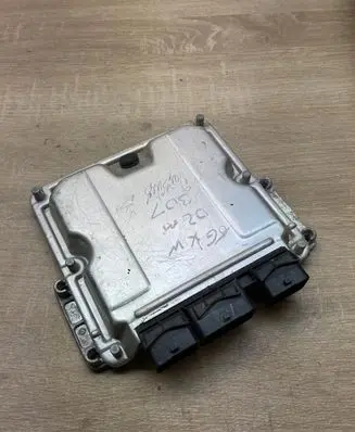 Peugeot 307 Engine control unit/module ECU 9650221480 0281010935