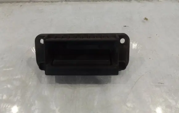 Mercedes-Benz C AMG W204 Tailgate/boot open switch button 