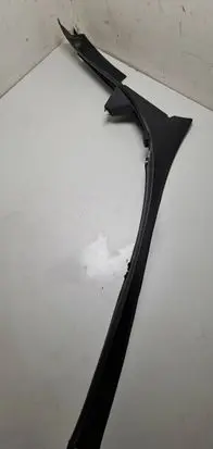 Tesla Model X Tailgate trim 104732000E