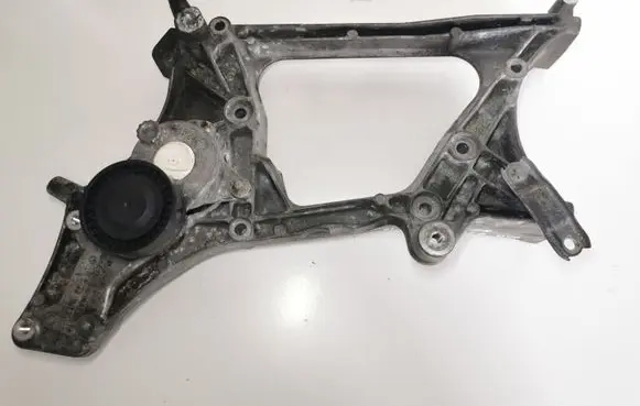 Mercedes-Benz C W204 Other engine bay part A65120109