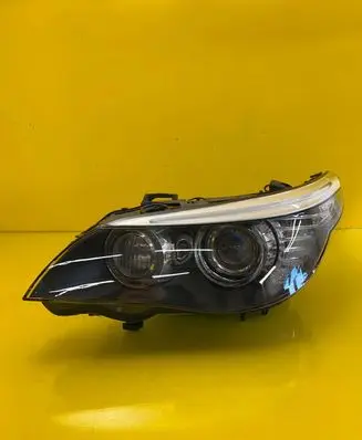 BMW 5 E60 E61 Headlight/headlamp 7044671-06
