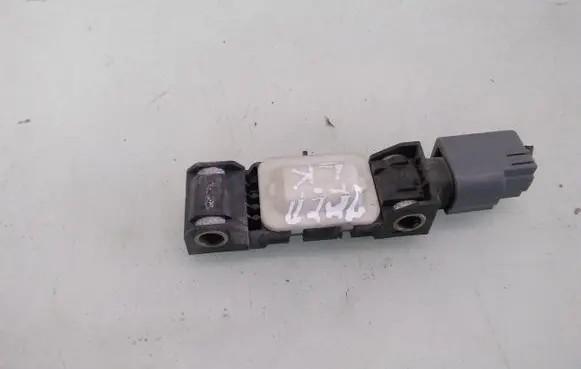Jeep Grand Cherokee (WK) Airbag deployment crash/impact sensor 04671779AC