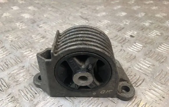 Mini One - Cooper R50 - 53 Engine mount bracket 6756405