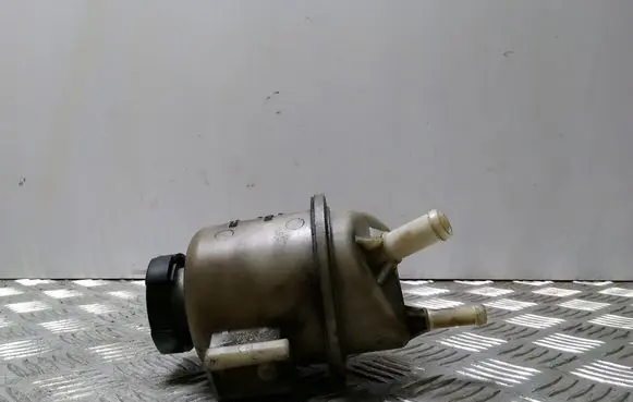 Nissan Pathfinder R51 Power steering fluid tank/reservoir 49180EA000 49180EB300