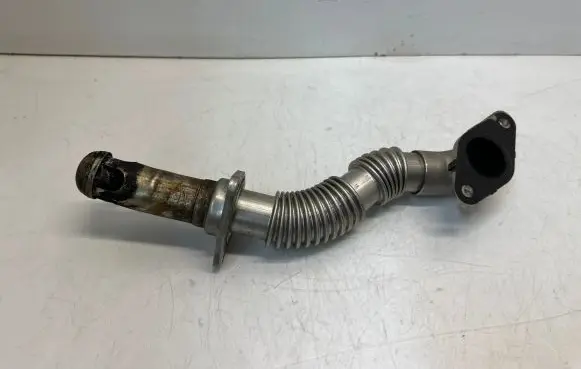 Iveco Daily 6th gen EGR valve line/pipe/hose