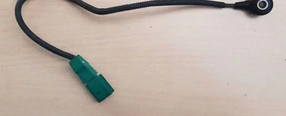 Audi Q5 SQ5 Detonation knock sensor 06E905377A
