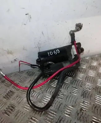 Skoda Octavia Mk2 (1Z) Starter motor 0001123016 02E911023L 02E911023LX