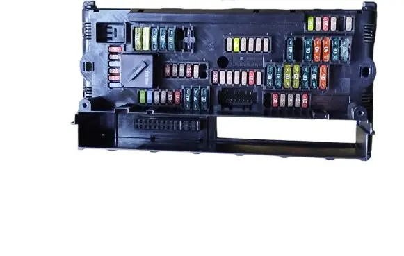 BMW 5 F10 F11 Fuse module 9210861 117033442D 00623428