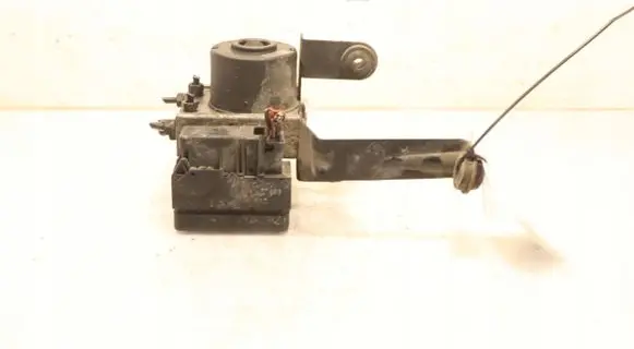 Ford Focus ABS Pump 5WK84103