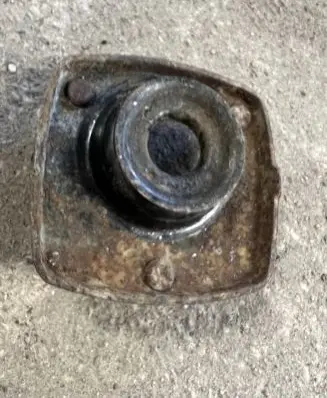 Mercedes-Benz ML W163 Coil spring/strut mount 