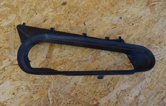 Volvo XC60 Front bumper lower grill 31425481