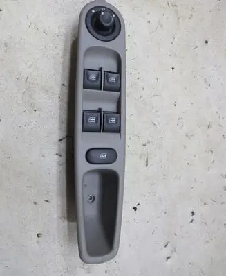 Renault Zoe Quarter vent window switch 