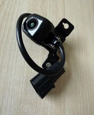 Hyundai Santa Fe Reversing camera 957602W640