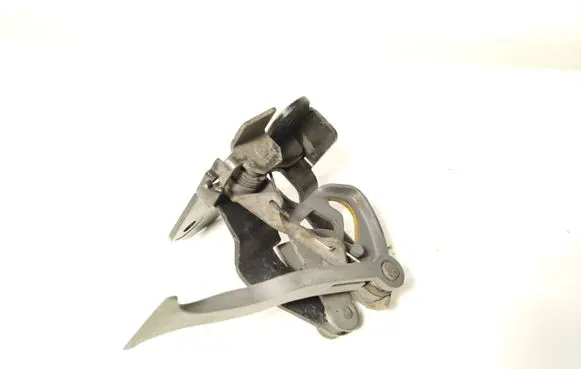 Mercedes-Benz C W203 Engine bonnet (hood) release handle A2038800164