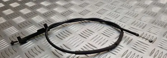 Audi A3 S3 8P Engine bonnet/hood lock release cable 8P2823531C