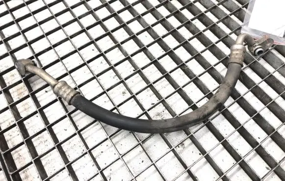 Air conditioning (A/C) pipe/hose
