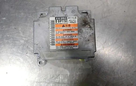 Suzuki Grand Vitara II Airbag control unit/module 38910-65J30