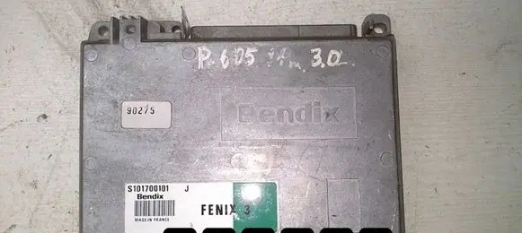 Peugeot 605 Engine control unit/module S101700101J